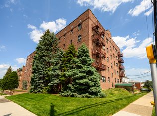King Alfred, Passaic, NJ 07055