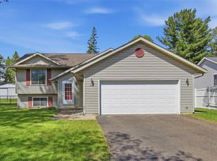 2518 Pine View Road, Eau Claire, WI 54703