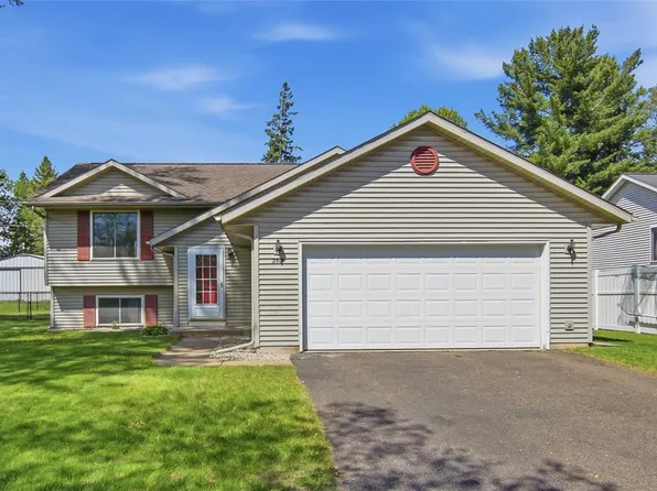 2518 Pine View Road, Eau Claire, WI 54703