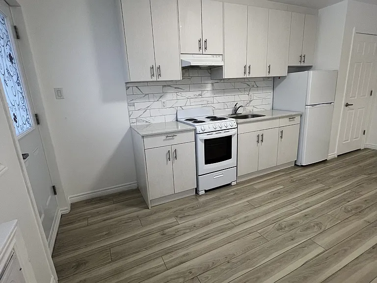 630 Cummings Ave — Photo 181