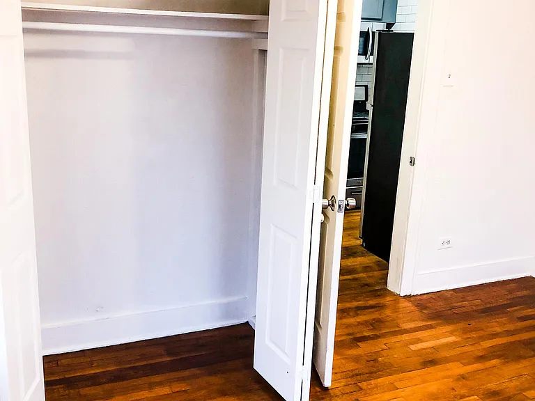 335 E Lullwood Ave #3 — Photo 10