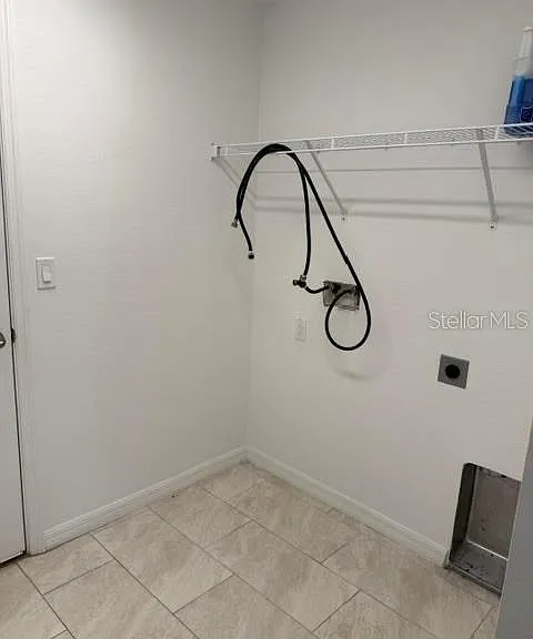 11 Union Ct — Photo 13