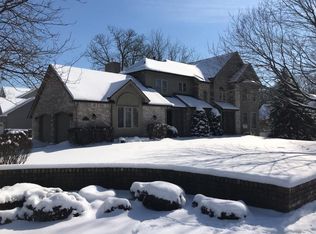 135 Ivy Rdg, Rochester, NY 14617