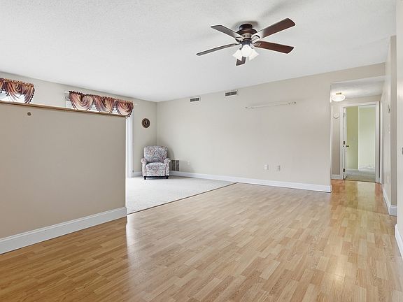 4th image of 100 Merrimack Ave APT 117