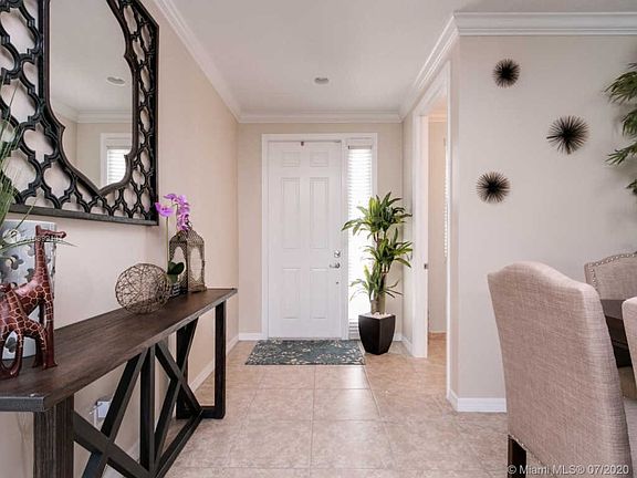 5th image of 4573 Tara Cove Way