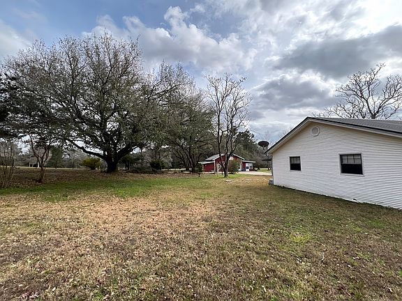 4th image of 1694 County Road 99