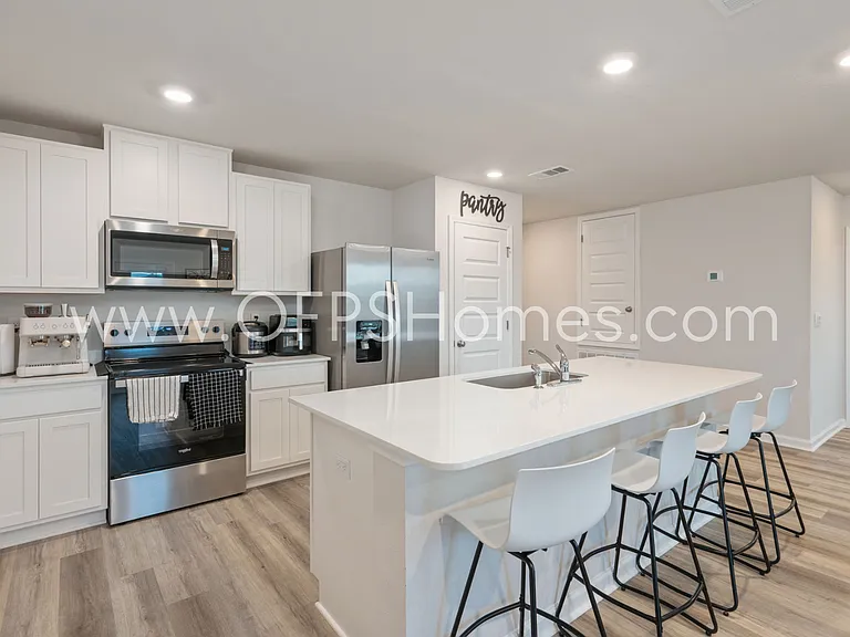 4623 Naval Ct — Photo 13