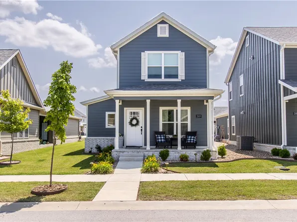 2009 SW Poppy St, Bentonville, AR 72713