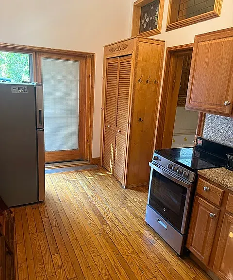 181 Hancock St #1 — Photo 3