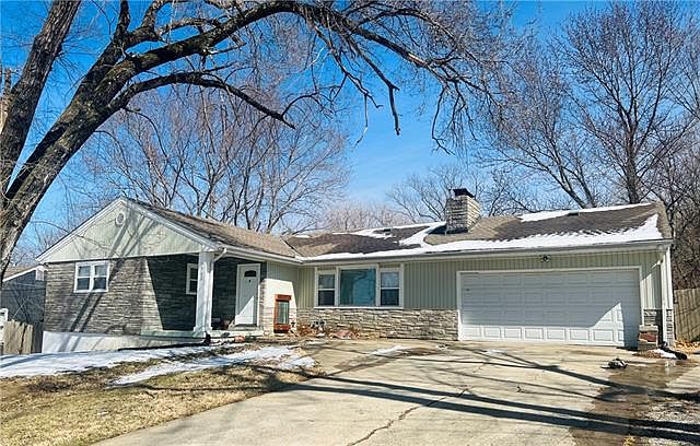 1st image of 7705 Smalley Ave