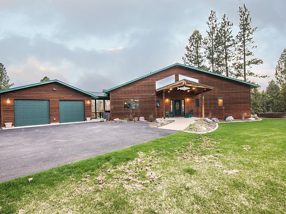 3rd image of 1025 Golf View Dr