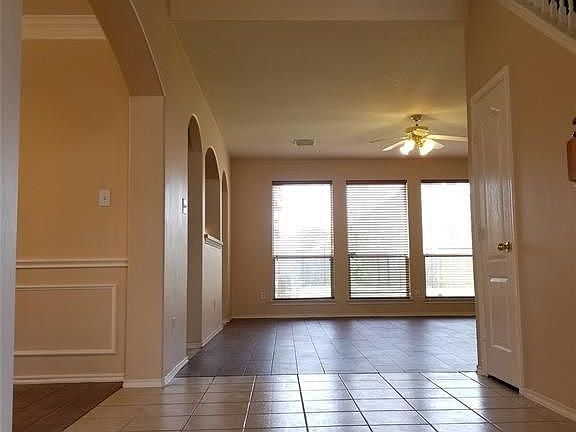 5th image of 21038 Narrow Gate Dr