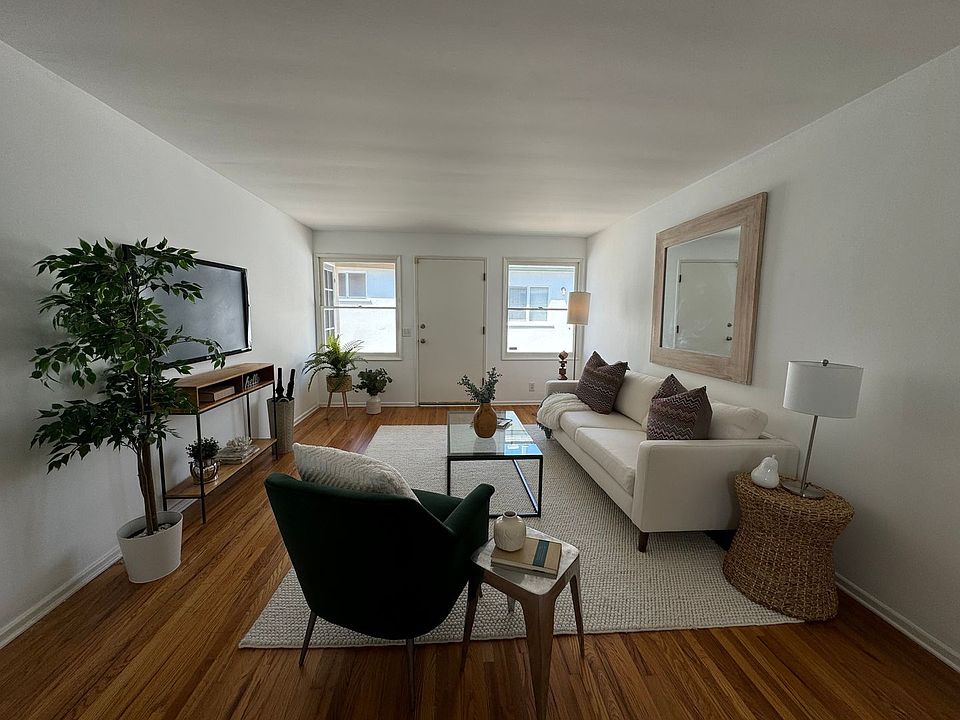1st image of 710 Bay St #1B-1BA