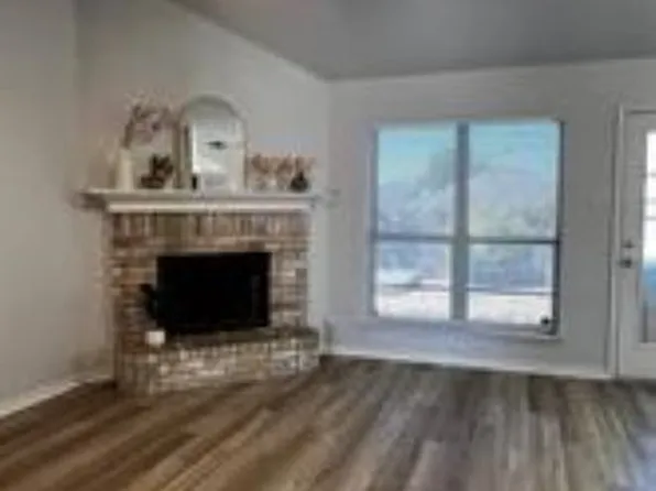 1309 Indian Wells Trl, Midlothian, TX 76065