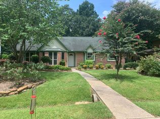 717 Holly Springs Dr, Conroe, TX 77302