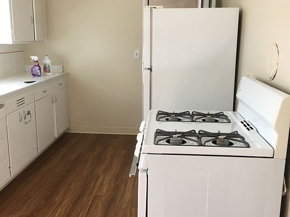 2nd image of 14534 Union Ave #B5