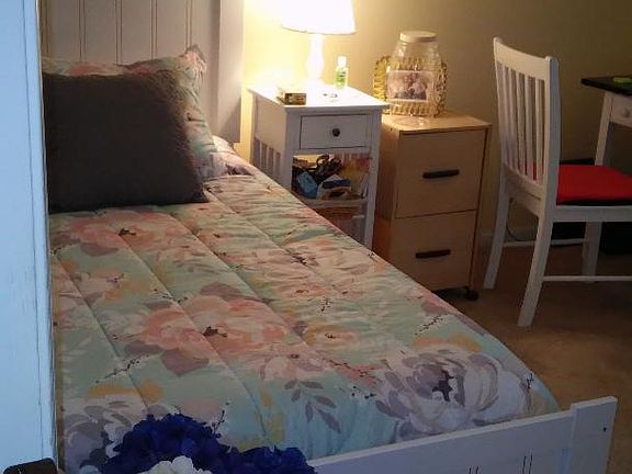 5th image of 51843 Adler Park Dr E