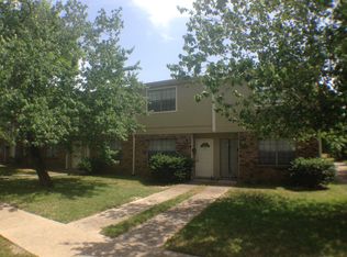 3305 12th St APT 5, Gulfport, MS 39501