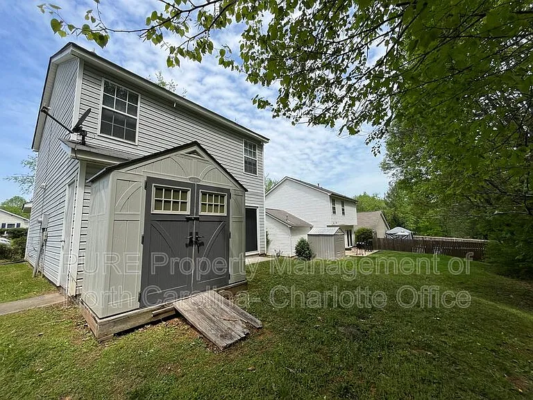 10636 Greatford Ct — Photo 19