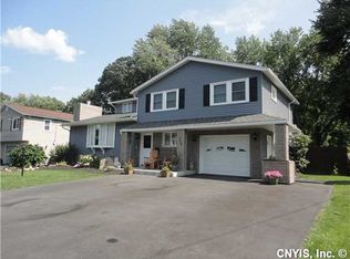 205 Jewell Dr, Liverpool, NY 13088