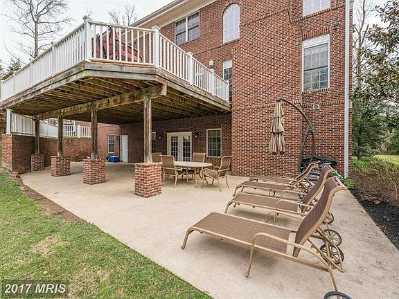 4th image of 3428 Ayers Dr