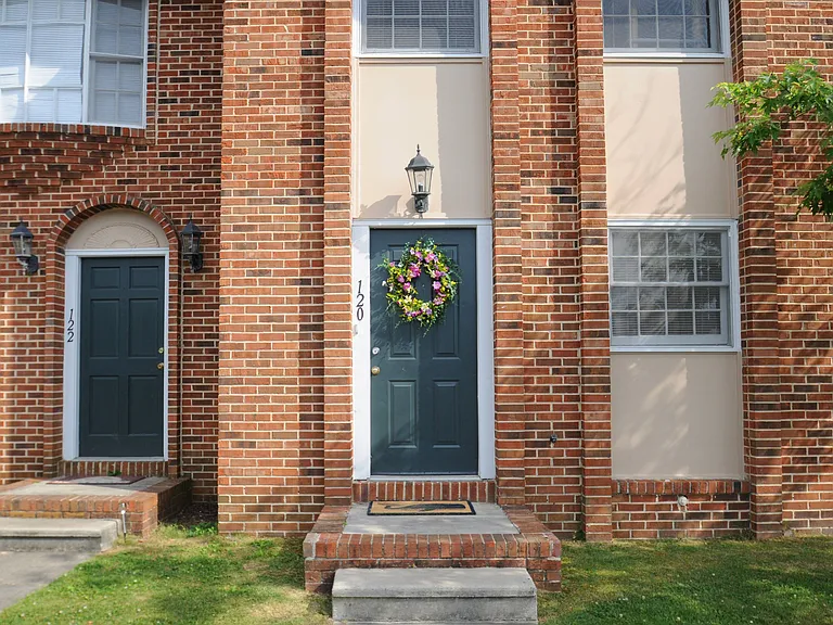 Private Entrances