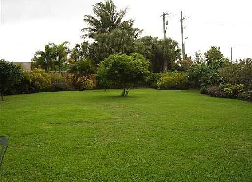 2nd image of 1102 Fosters Mill Dr