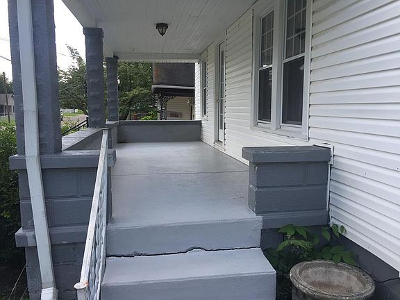 2nd image of 1114 Werner Ave