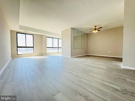 2nd image of 7600 E Roosevelt Blvd Unit 607