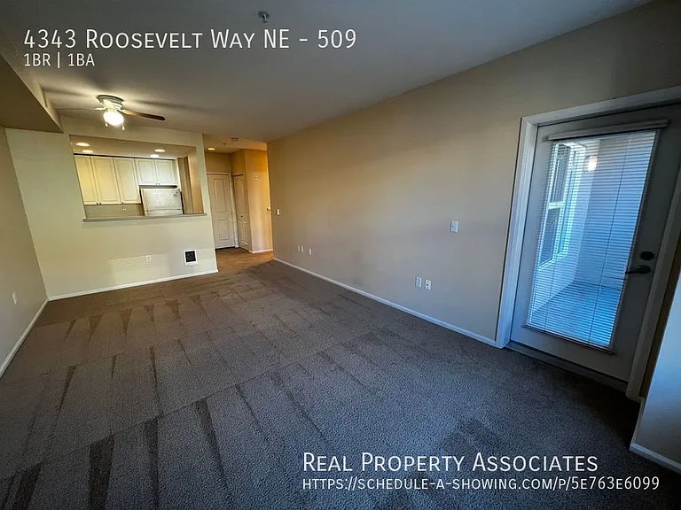 4343 Roosevelt Way NE #509 — Photo 6