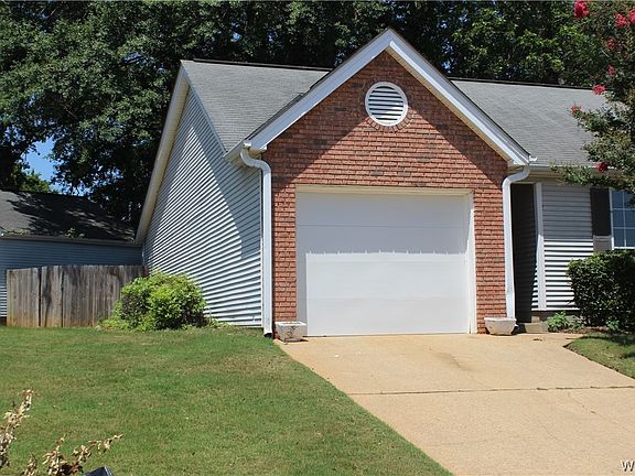 3rd image of 2647 Meadowlark Ln