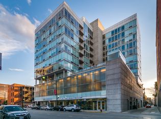 24 S Morgan Apartments, Chicago, IL 60607