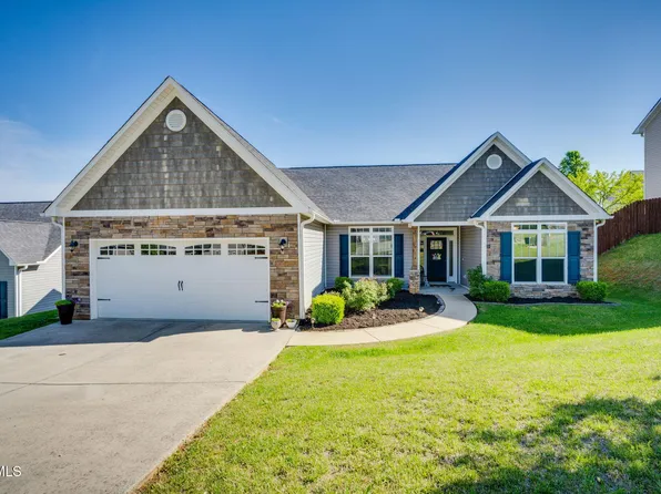 1268 Hammett Rd, Johnson City, TN 37615