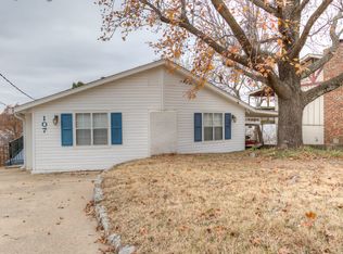 107 N Salt Creek Dr, Mannford, OK 74044
