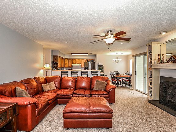 3rd image of 514 Waters Edge Dr #14C