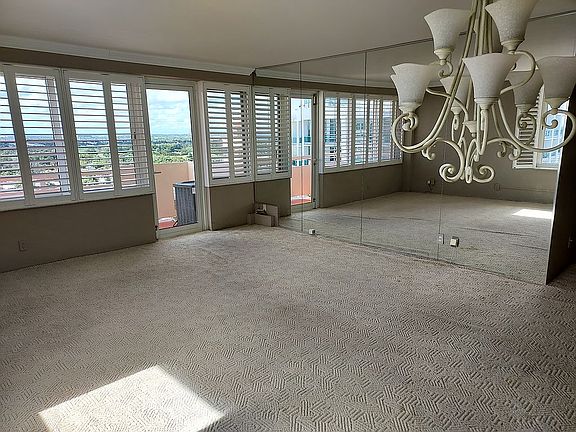 2nd image of 3233 NE 34th St APT 1716