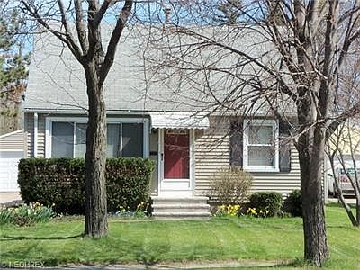5th image of 15316 Chatfield Ave