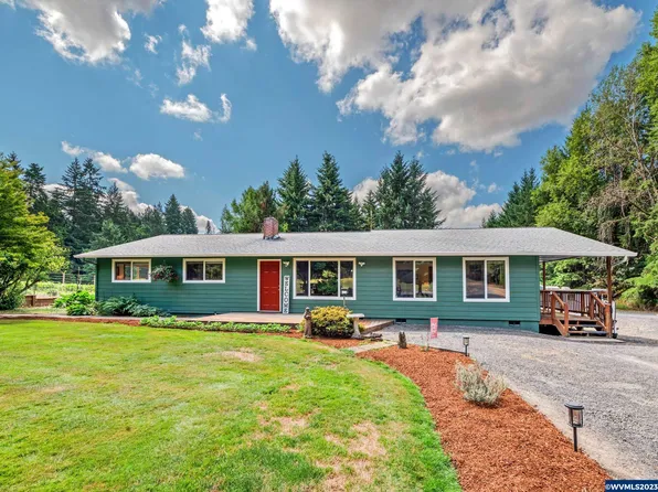 20000 NE Niederberger Rd, Dundee, OR 97115