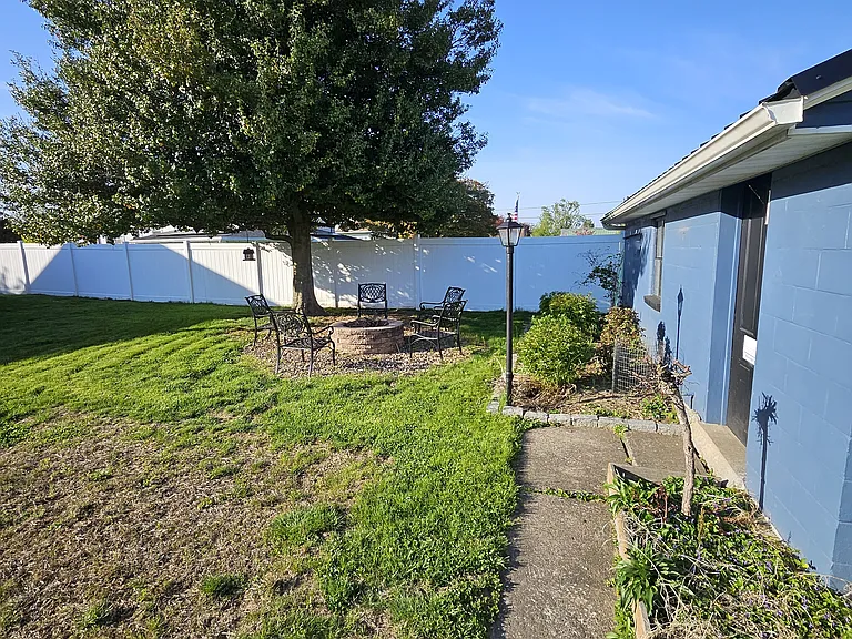 711 Orange St — Photo 15