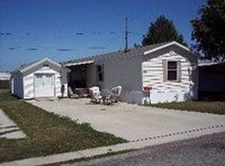 1045 E Meadows Cir, West Unity, OH 43570