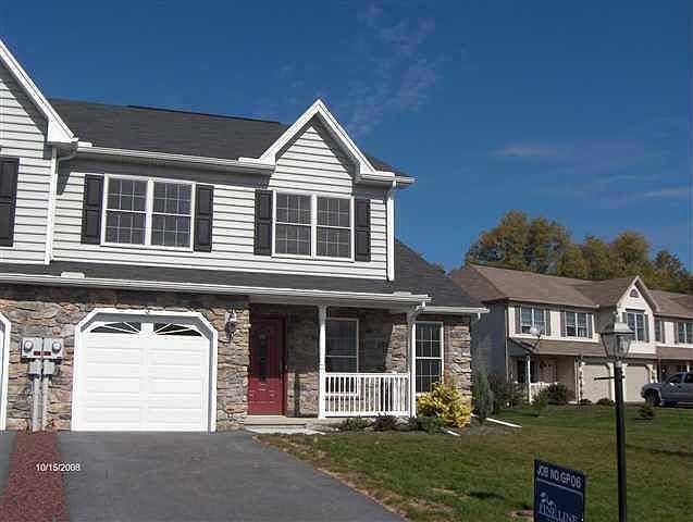 Home for Sale in Mechanicsburg, PA $219,900