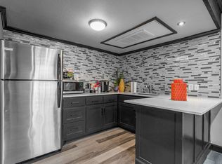 Lucia Apartments, Dallas, TX 75229