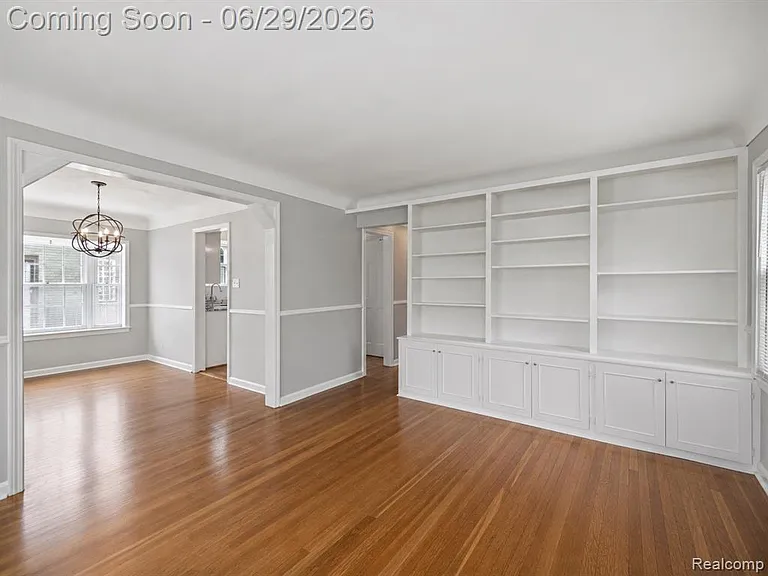 1646 S Bates St — Photo 5