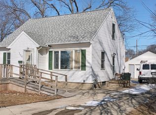 726 Conger St, Waterloo, IA 50703