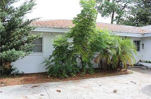 1st image of 1266 Pinecrest Cir