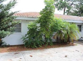 1266 Pinecrest Cir, Tarpon Springs, FL 34689