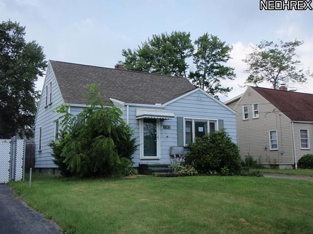 1st image of 1543 Medford Ave