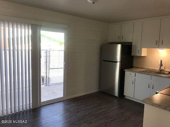 5th image of 3717 E Lee St APT 4