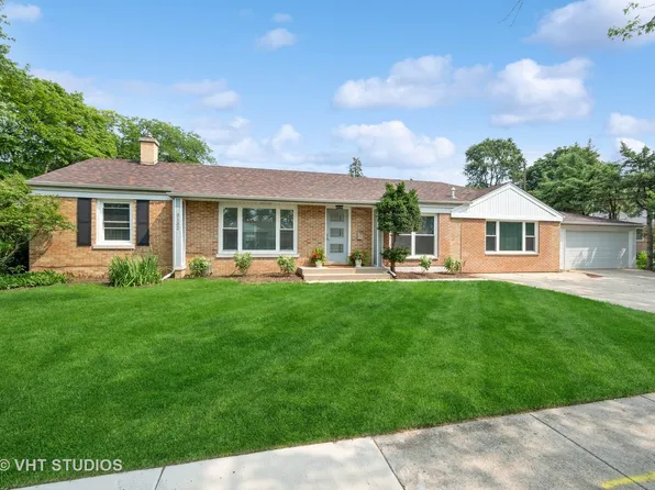 5152 Greenwood St, Skokie, IL 60077