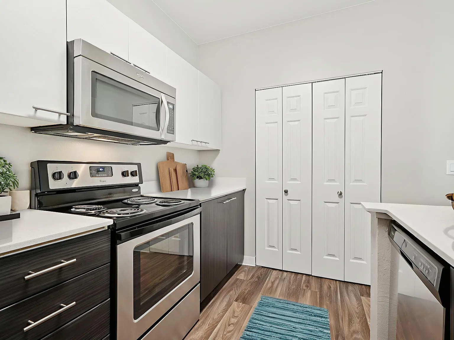 Thorncroft Farms Apartments — Photo 3